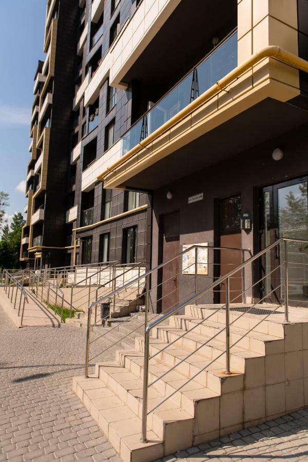 Avalonrestapartments Lviv Buitenkant foto